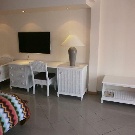 Studio En Bord De Mer - Residence La Vieille Tour ル・ゴジエ エクステリア 写真